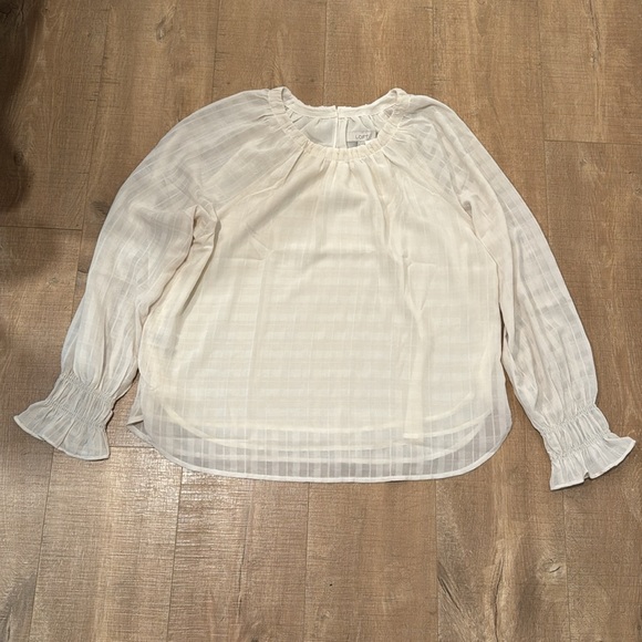 NWT Loft Smocked Cuff Blouse Size Large in Cream - Picture 2 of 4